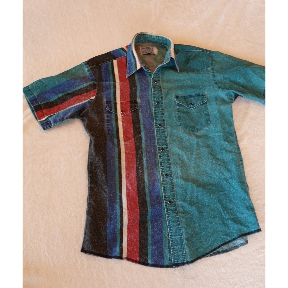 90s VINTAGE American Hero Short Sleeve Pearl Snap Shirt Medium Green Red Striped